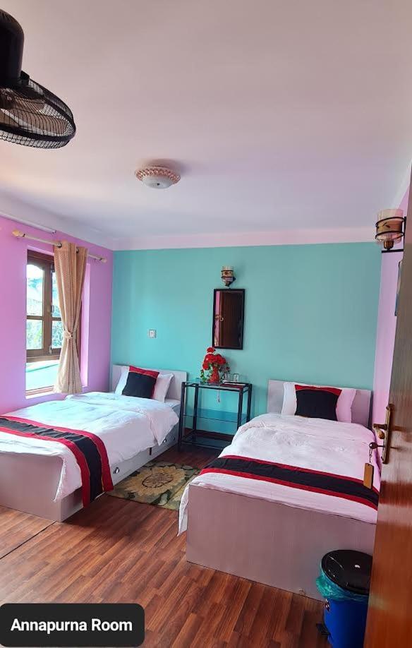 Annapurna Guest House And Rooftop Restaurant بهاكتابور المظهر الخارجي الصورة